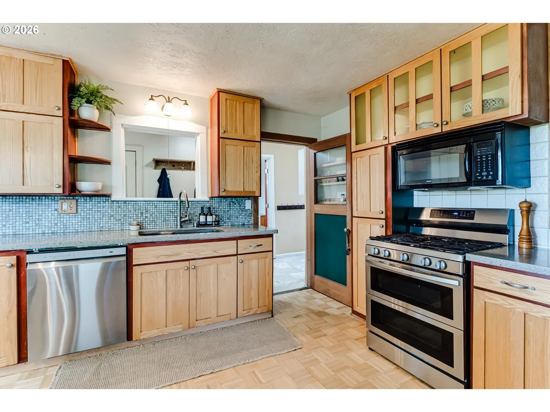 Photo of 81887 DAVISSON RD
