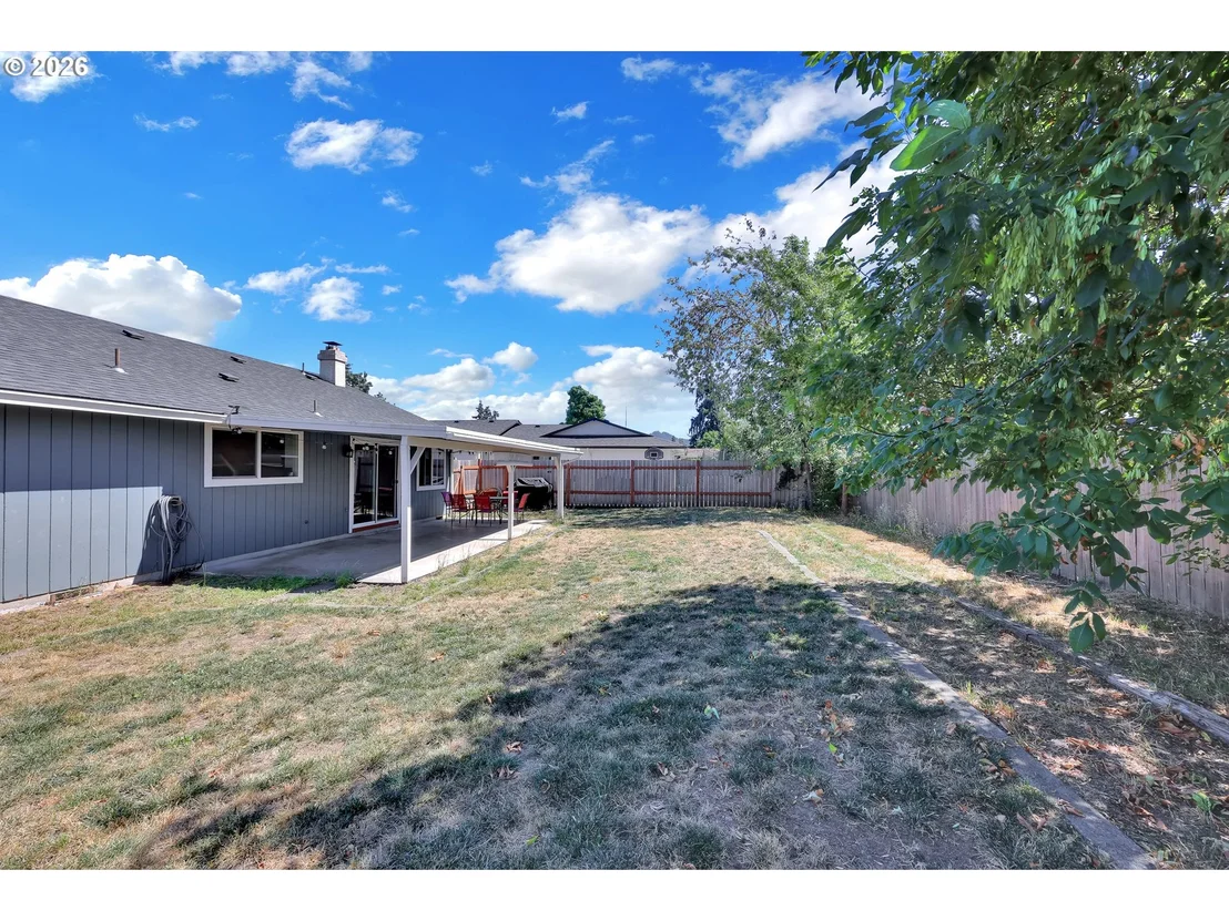 Photo of 326 38TH PL