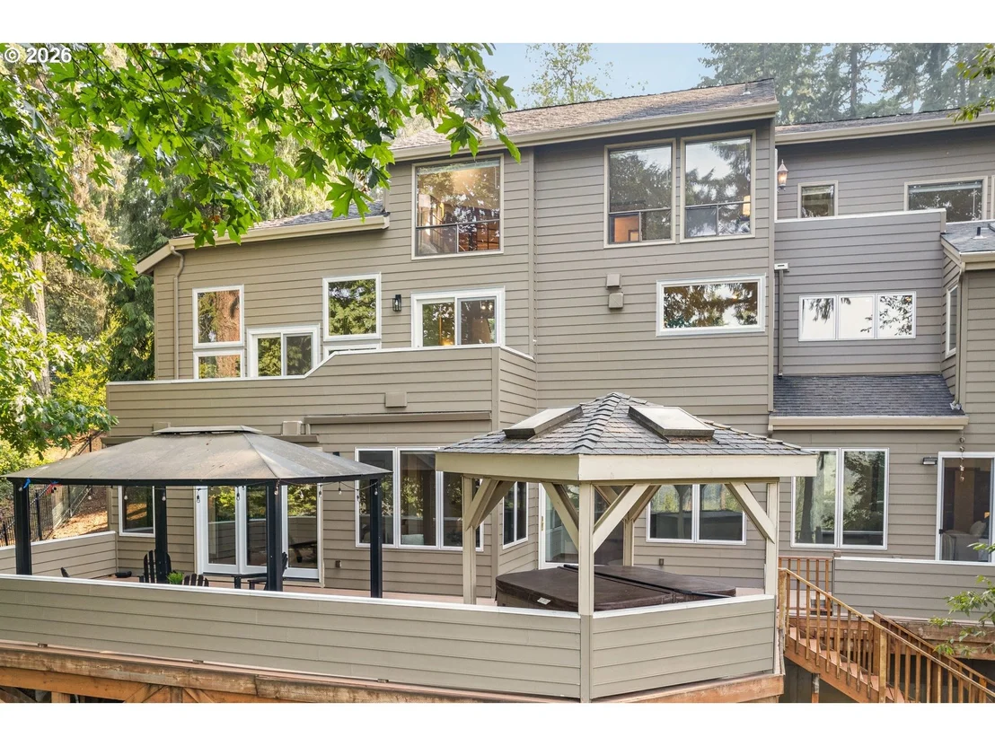 Photo of 3965 SPRING BLVD
