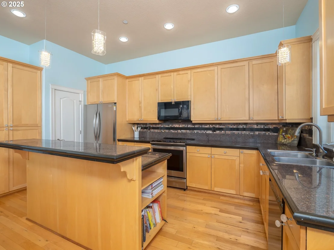 Photo of 3866 OAK MEADOWS LOOP