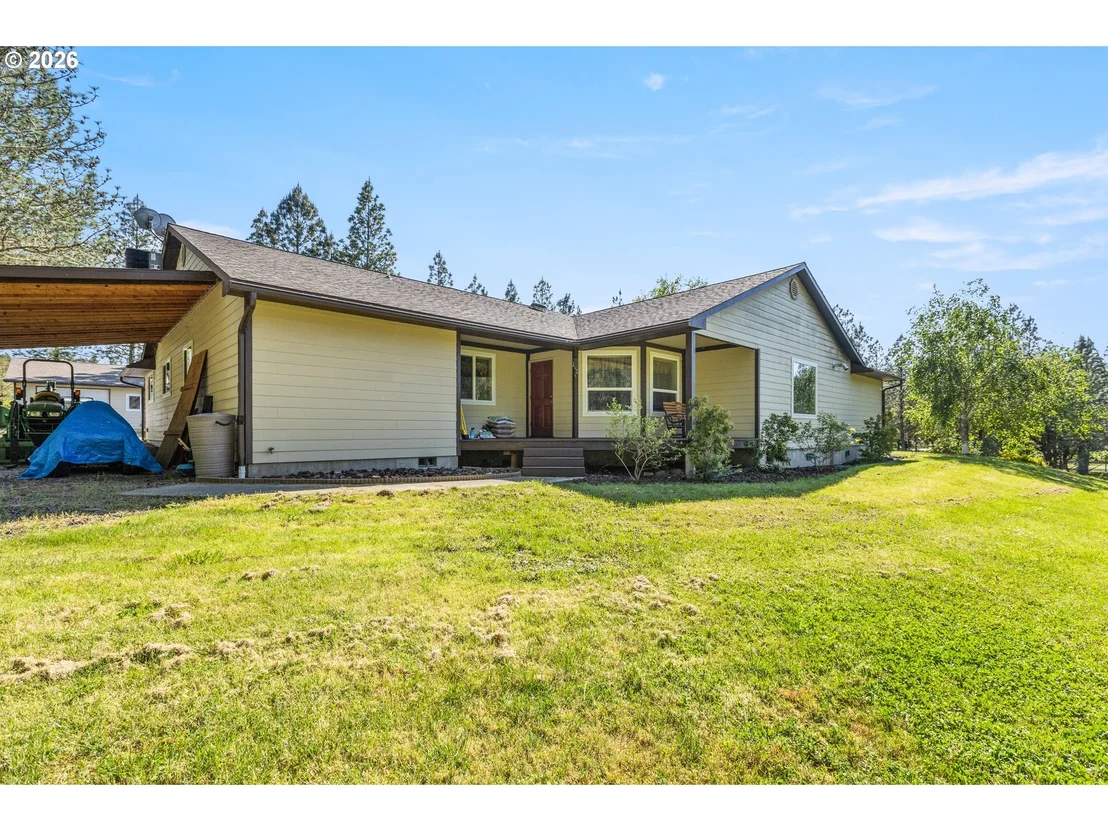 Photo of 757 ECHO DR