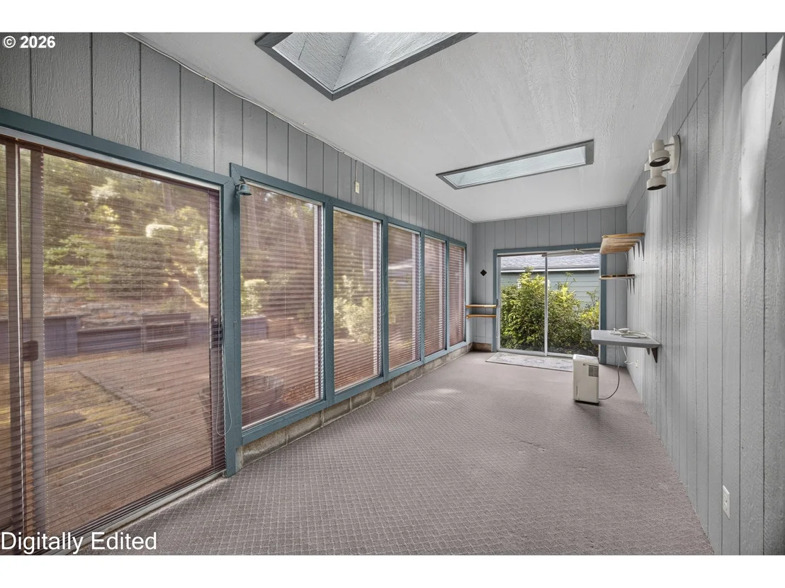 Photo of 618 38TH PL