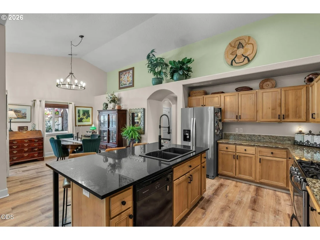 Photo of 20621 COUPLES LN