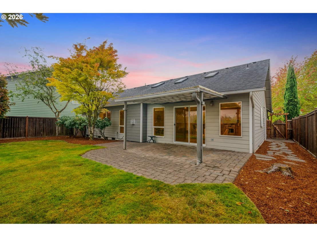 Photo of 529 SWEETWATER LN