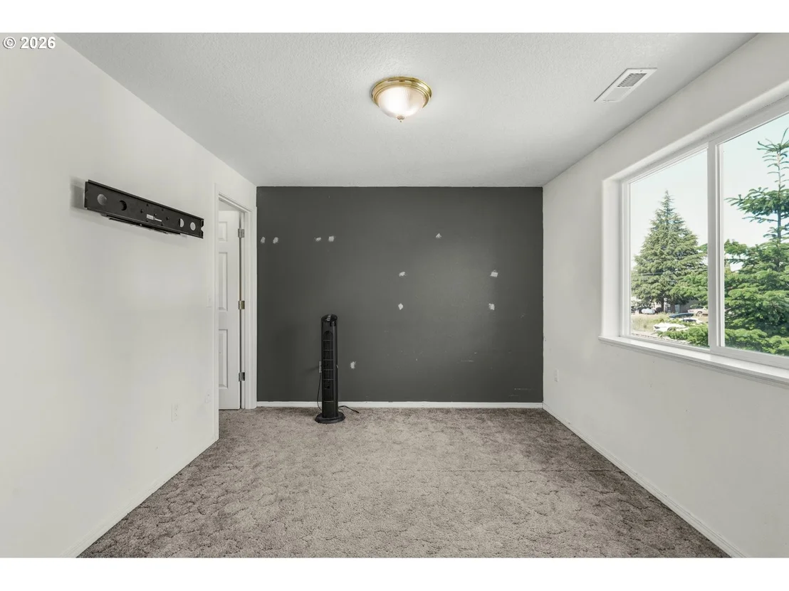 Photo of 712 MAIN ST