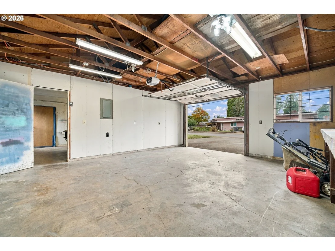 Photo of 352 W M ST