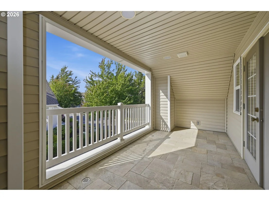 Photo of 441 COVEY LN