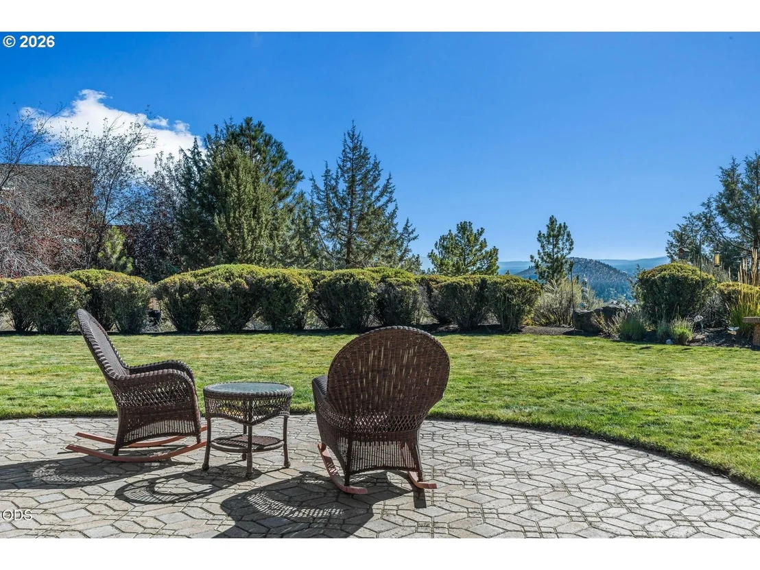 Photo of 1154 NW REDFIELD CIR