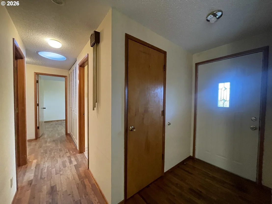 Photo of 853 CLARK ST