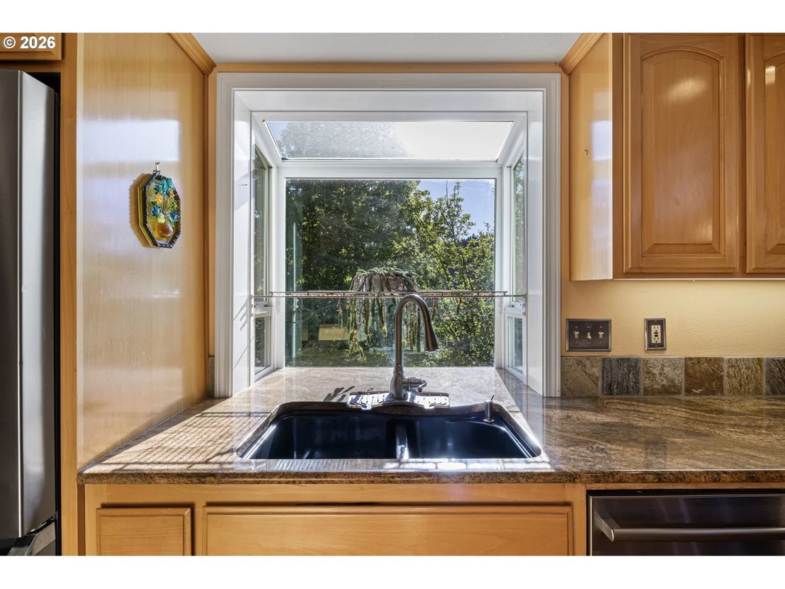 Photo of 2533 MOON MOUNTAIN DR