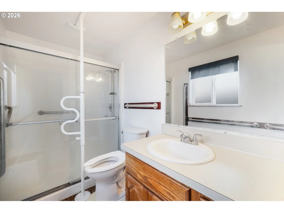 Photo of 668 EGRET AVE