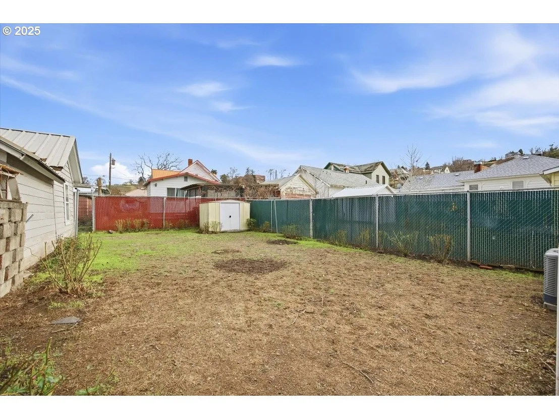 Photo of 606 SW 2ND ST
