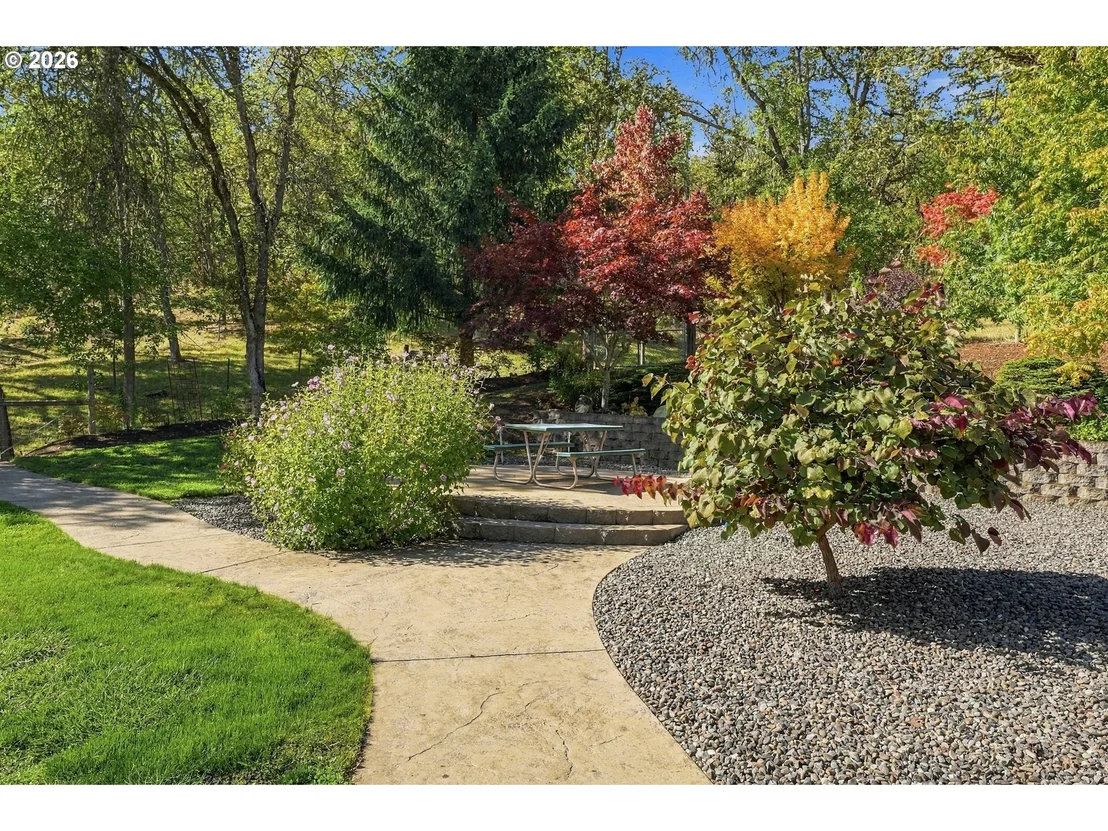 Photo of 711 SABLE DR
