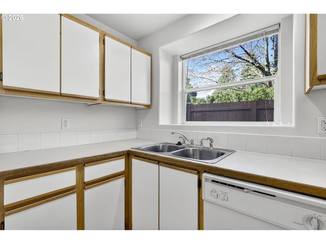 Photo of Unit 162 at 4606 W POWELL BLVD