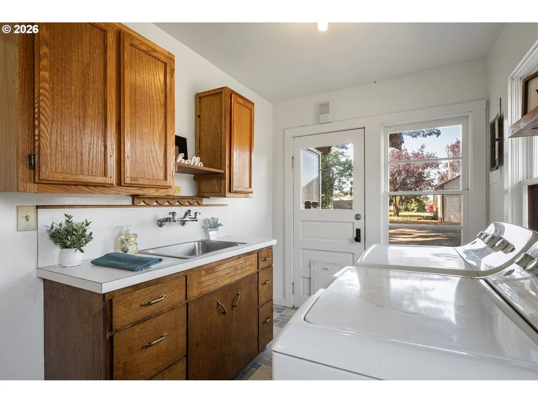 Photo of 92756 PRAIRIE RD