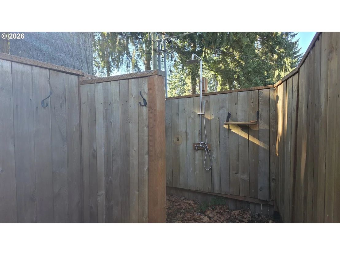 Photo of 551 SHIRE CT