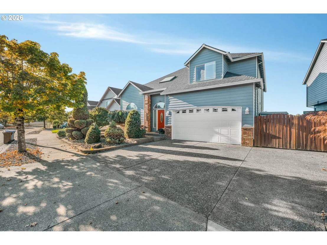 Photo of 21223 NE SHORE DR