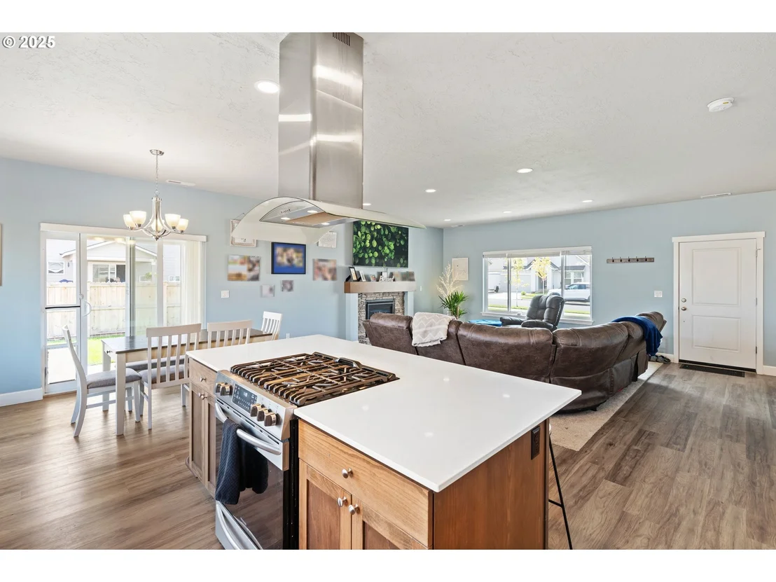 Photo of 280 NW DOUBLE EAGLE AVE