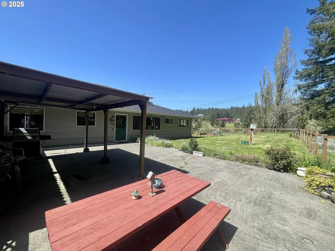 Photo of 54824 ROBINSON RD