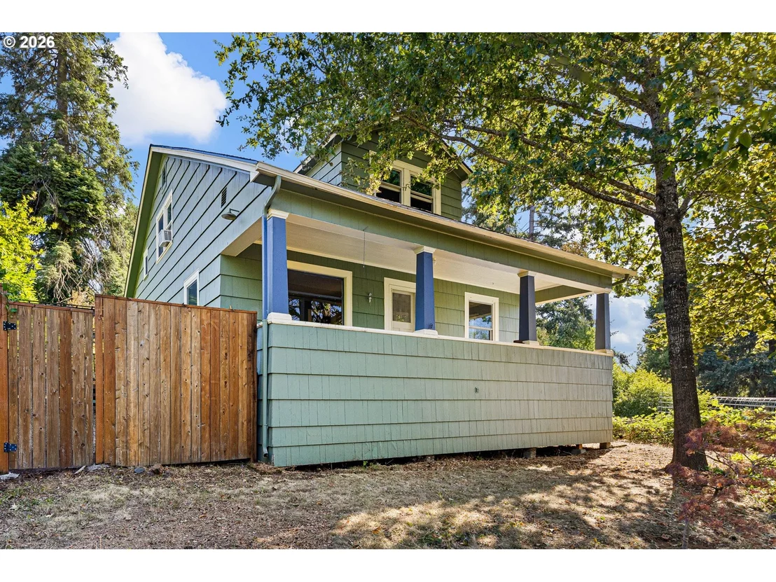 Photo of 3190 W 18TH AVE