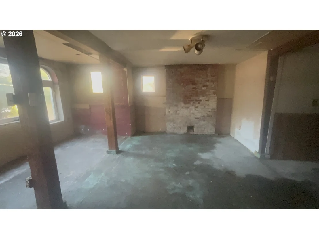 Photo of 340 SE 3RD ST