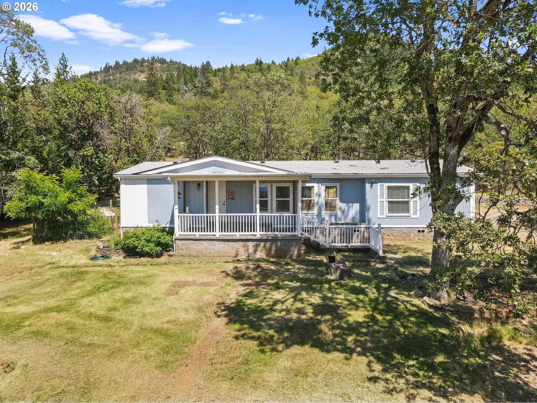 Photo of 235 DEARING WAY