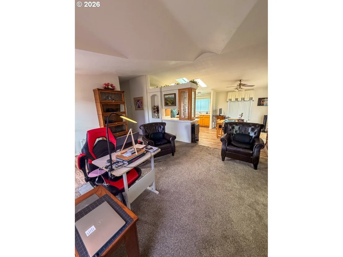 Photo of 600 TIARA ST