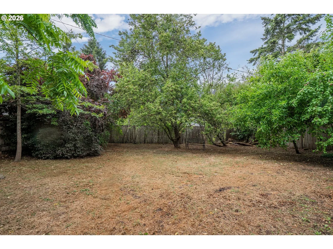Photo of 541 W 21ST AVE
