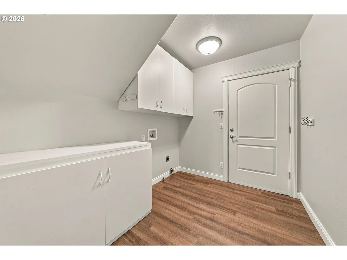 Photo of 711 SABLE DR
