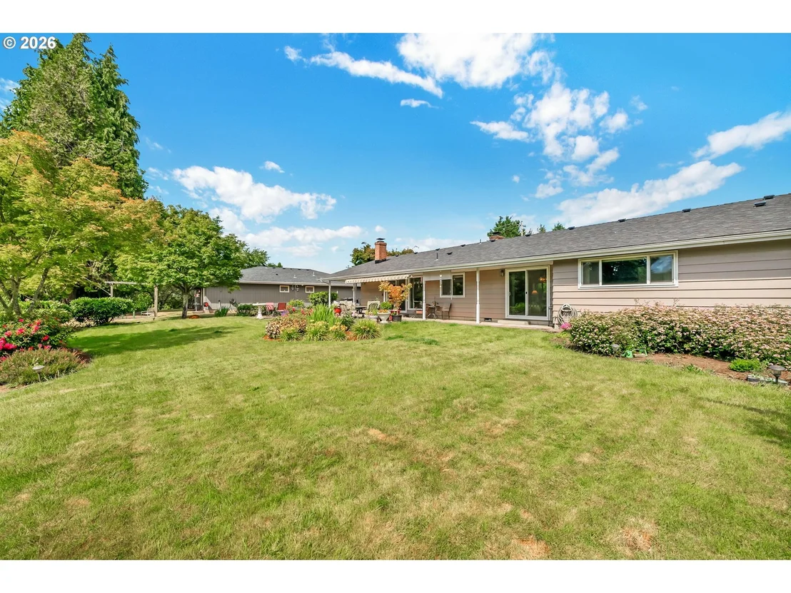 Photo of 1922 SPRINGHILL DR
