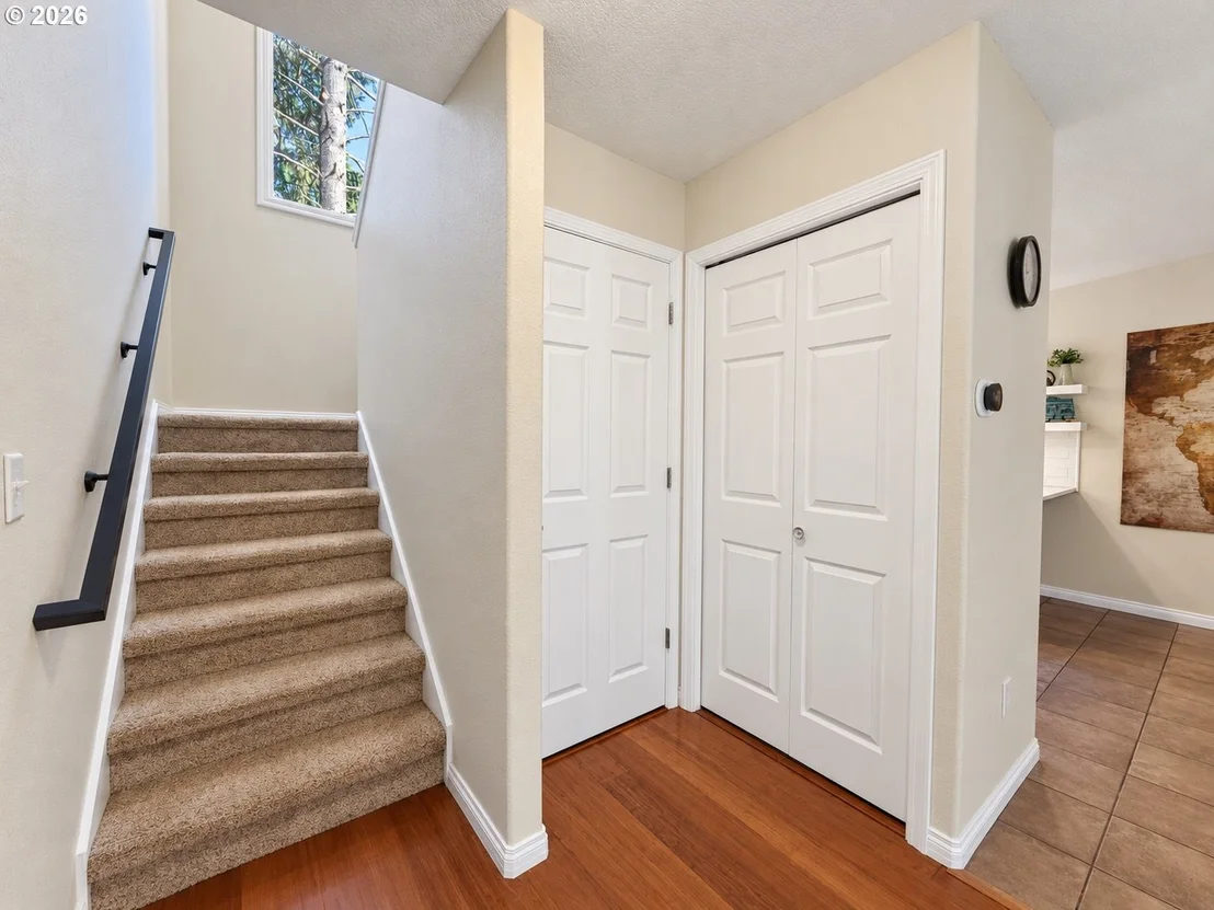 Photo of 3293 SOUTHVIEW DR