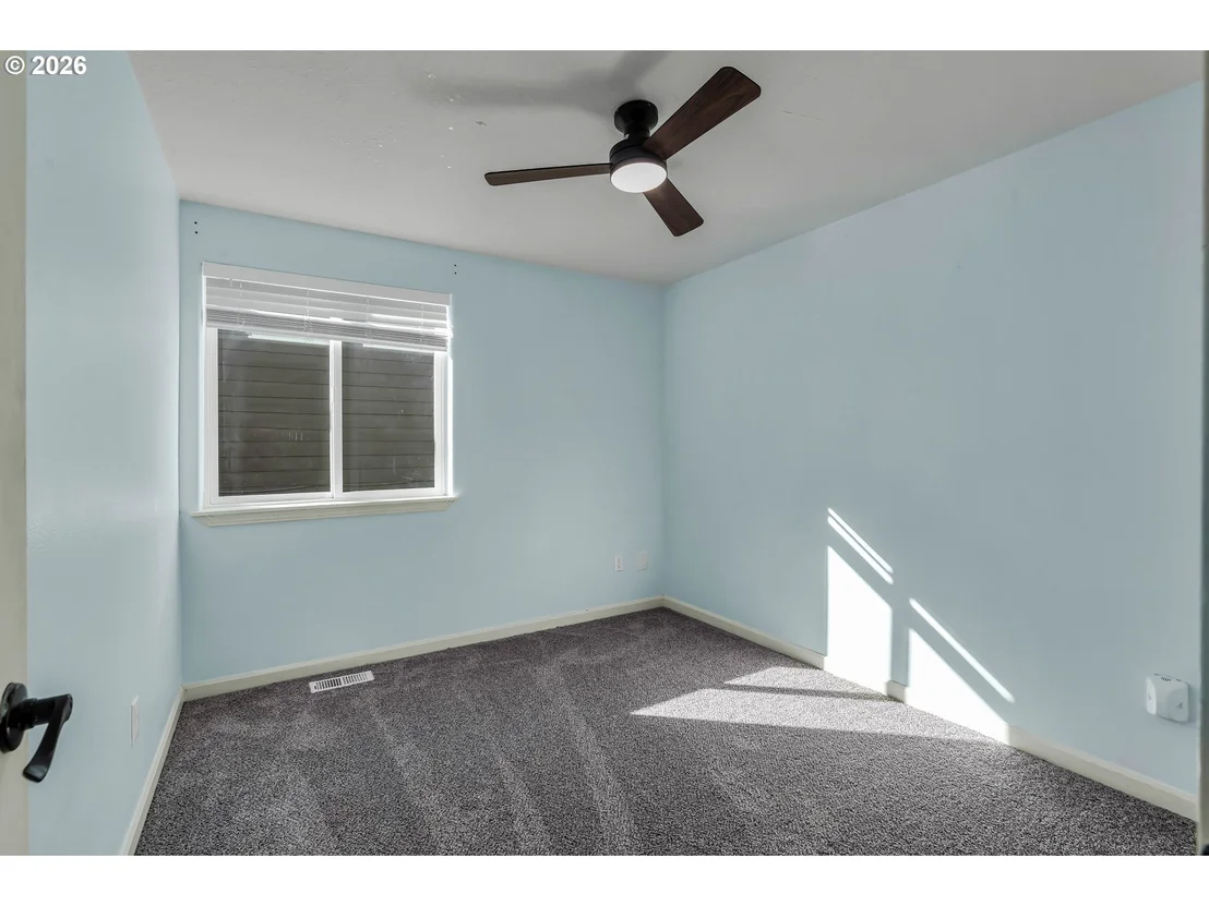 Photo of 1558 SE JASMINE WAY