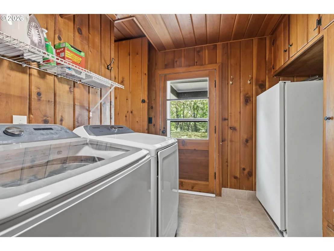 Photo of 1631 GLENBROOK LOOP RD