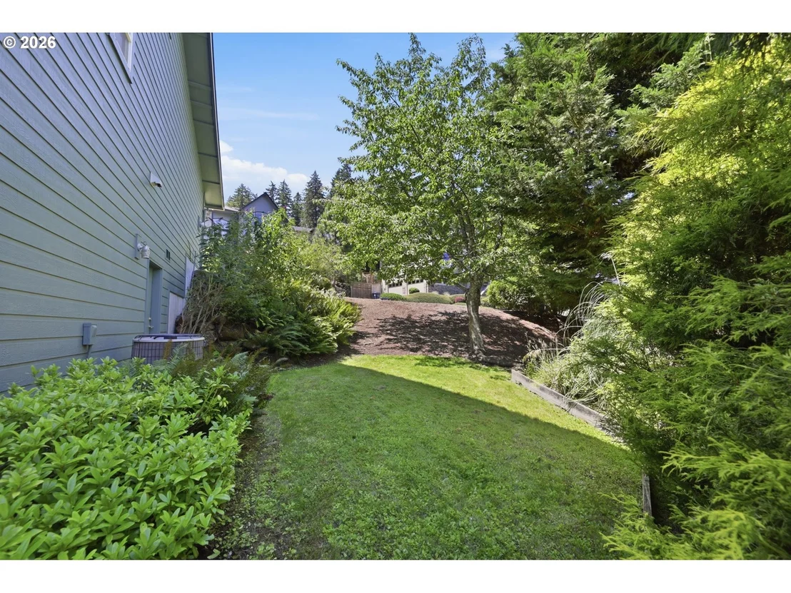 Photo of 3335 BENTLEY AVE