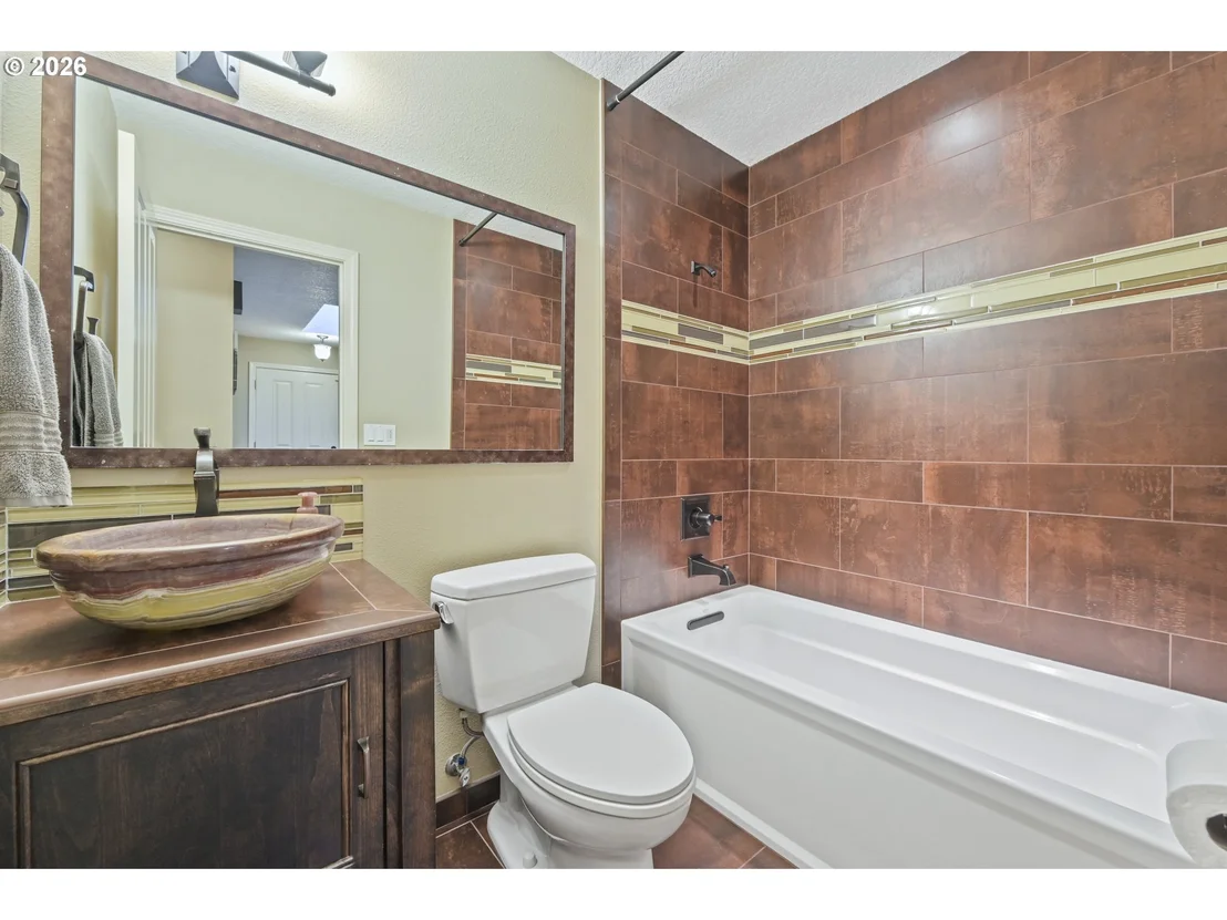 Photo of 28660 SE K W ANDERSON RD