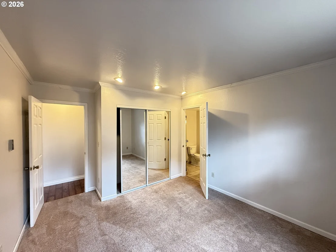 Photo of 104 Pioneer Place