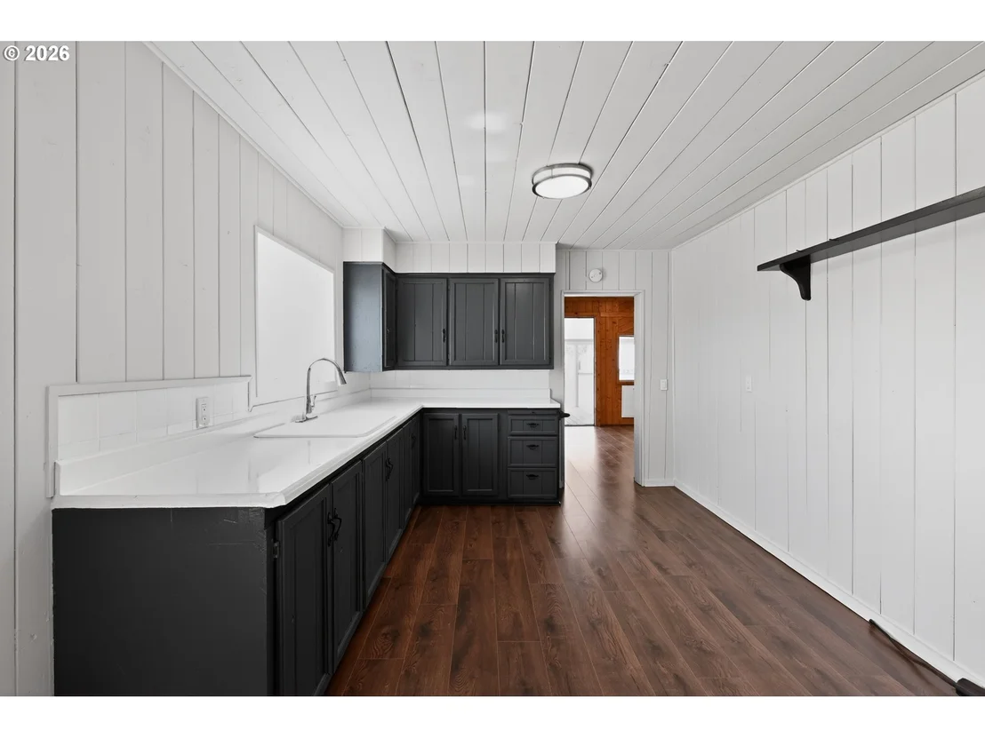 Photo of 25660 SPRAGUE RIVER RD