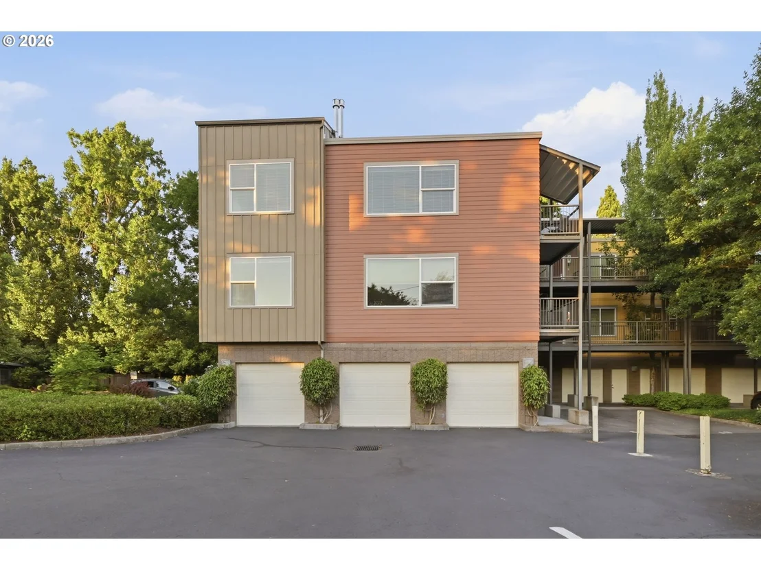 Photo of Unit 26 at 347 RUSTIC PL