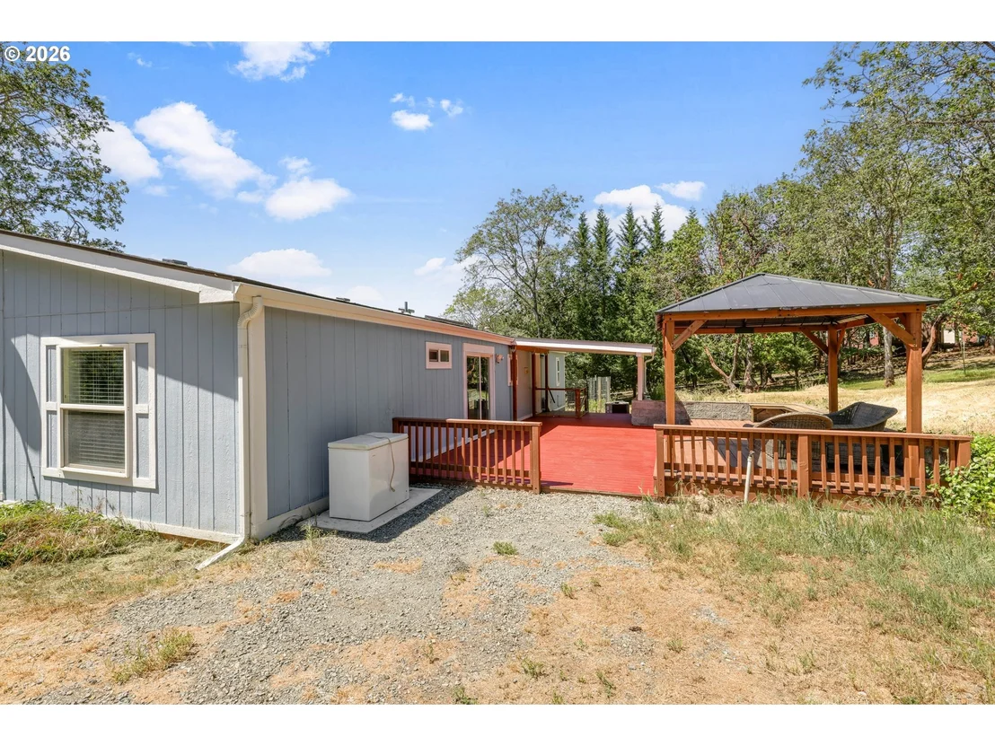 Photo of 235 DEARING WAY