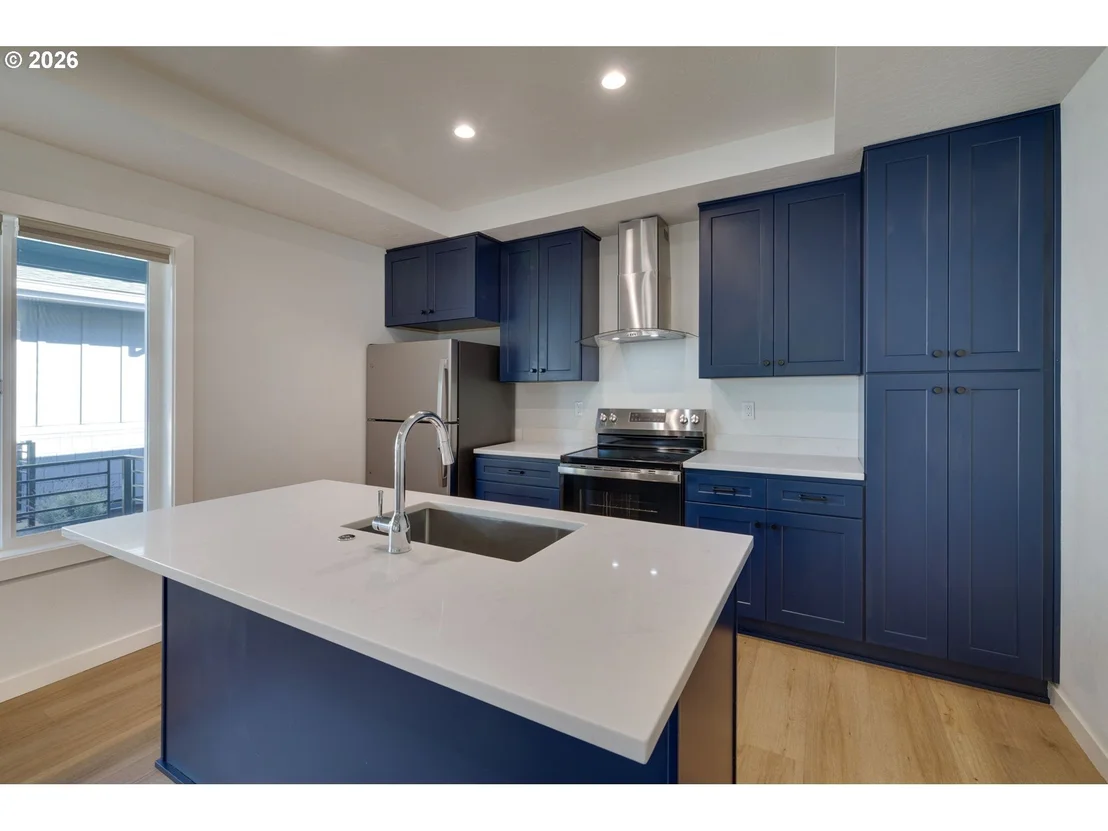 Photo of Unit A at 3035 HYACINTH ST