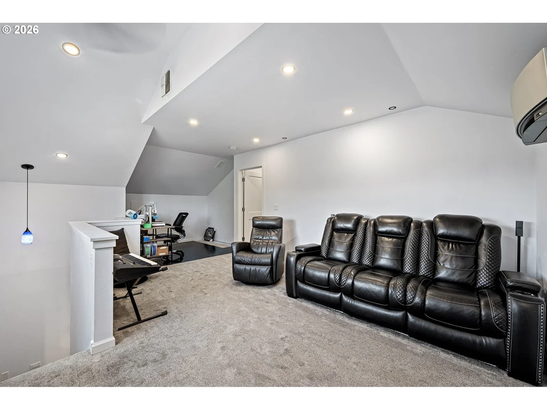 Photo of 1101 CEDAR CT