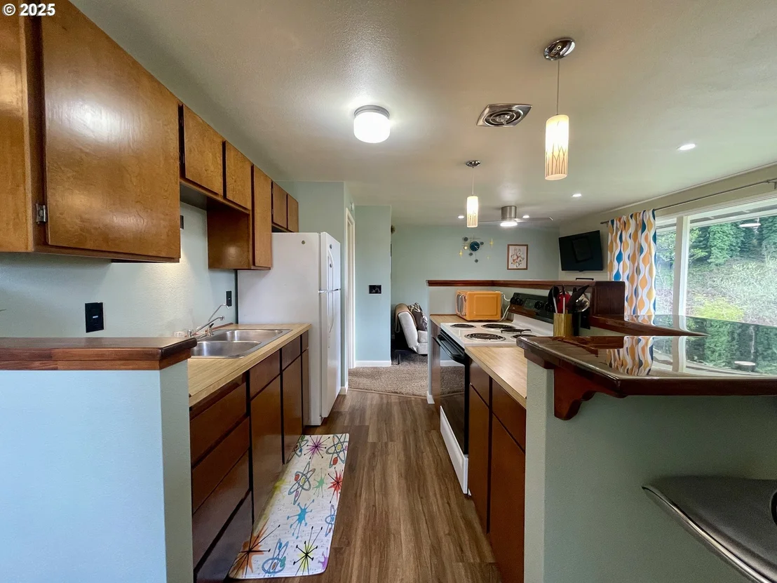 Photo of 54825 ROBINSON RD