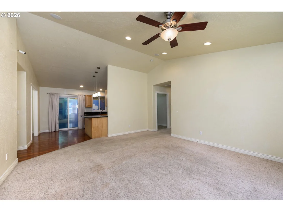 Photo of 356 SETHER AVE