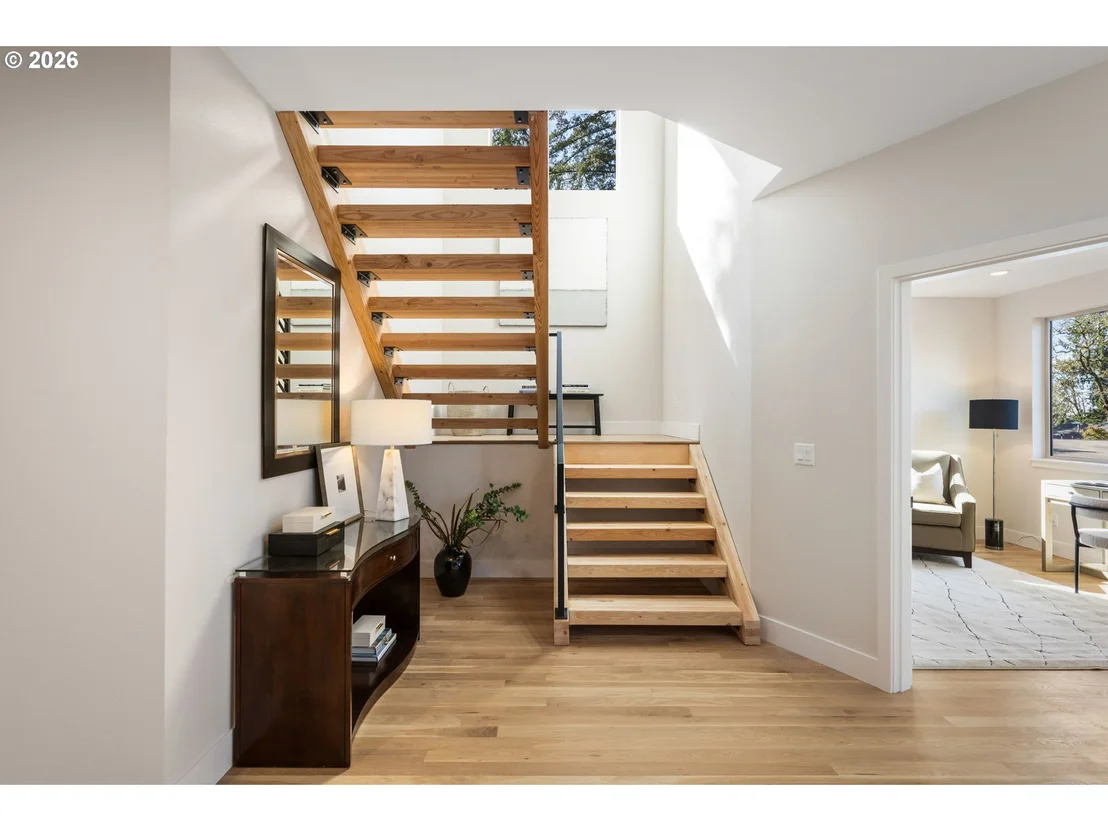 Photo of 2969 CAPITAL DR