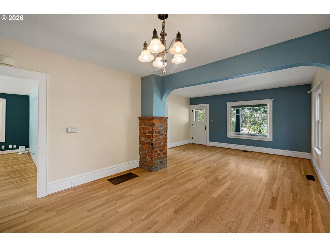 Photo of 3190 W 18TH AVE