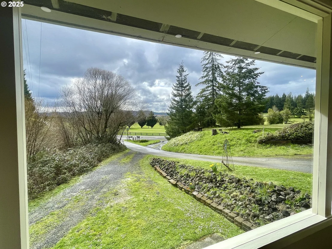 Photo of 54825 ROBINSON RD