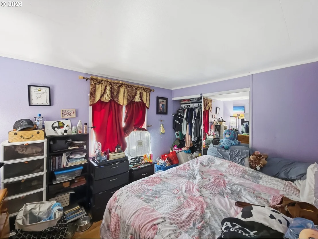 Photo of Unit 39 at 2145 31ST ST