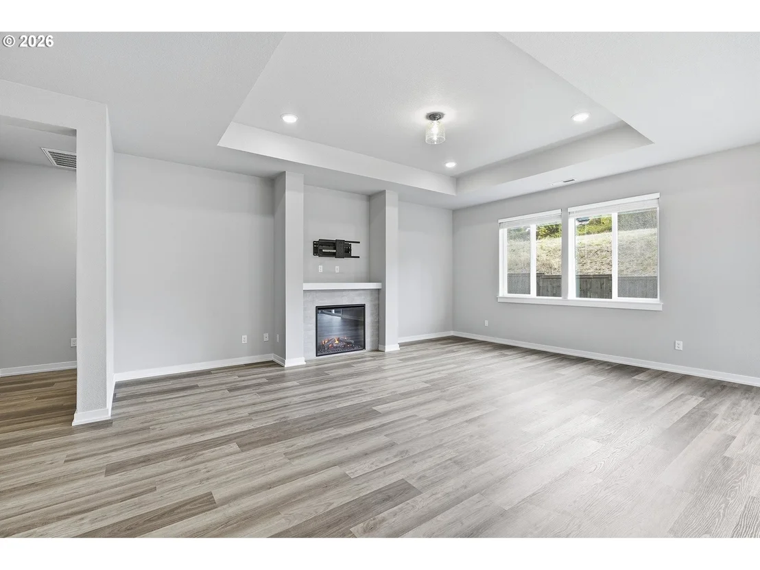 Photo of 1438 NE SHELL ROCK DR