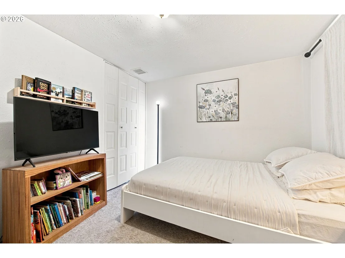 Photo of 3740 PEPPERTREE DR