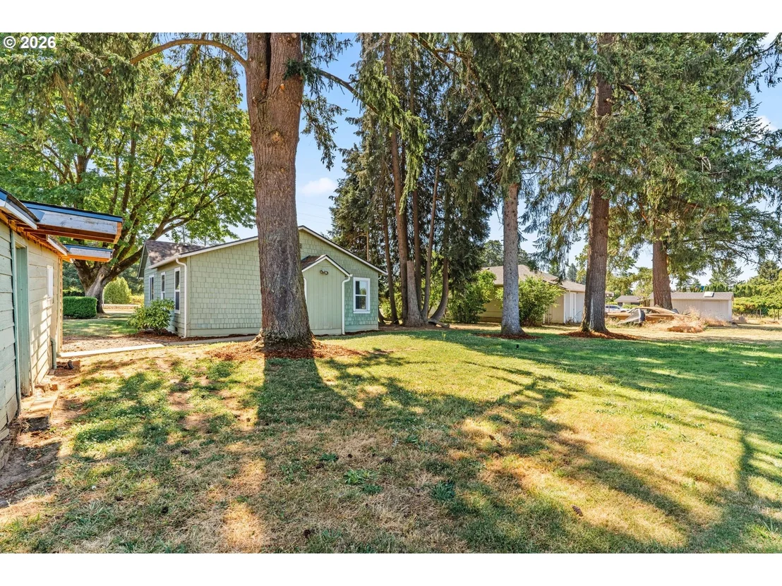 Photo of 90798 ALVADORE RD